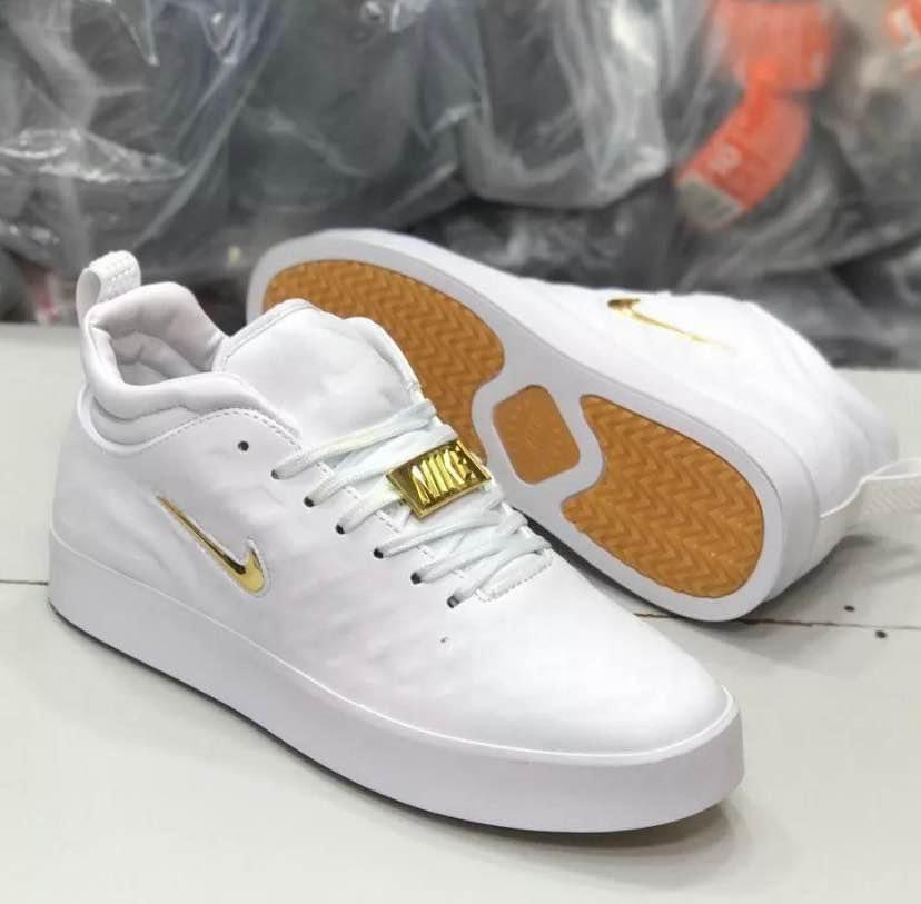 354449751_6550316211730744_7289703671356506819_n Nike Sneakers - Image 1