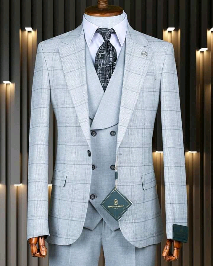 7e4a2d2c-4bac-4f21-a8bd-b4e13d5e58c8 Men Suit - Image 1