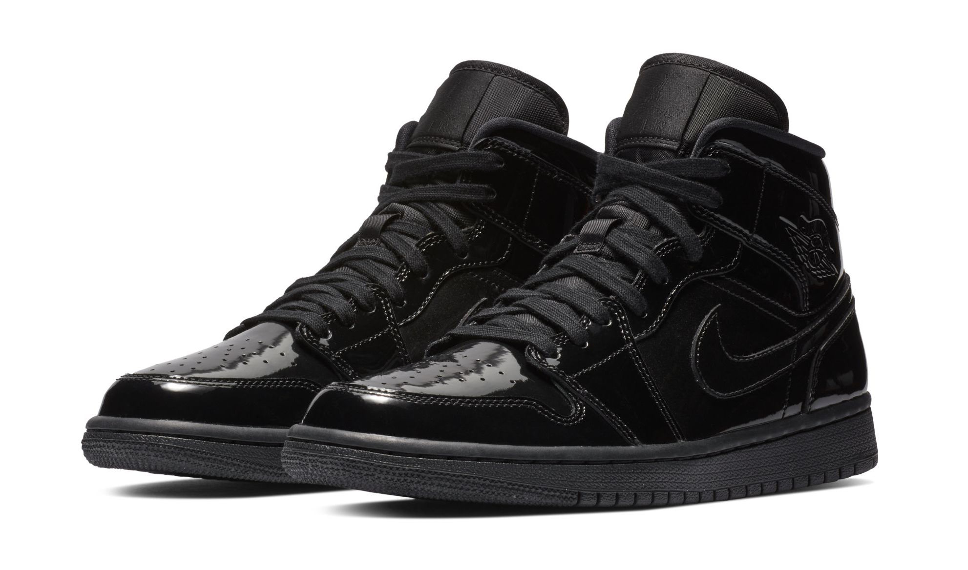 R (8) Air Jordan 1 Mid Triple Black - Image 1
