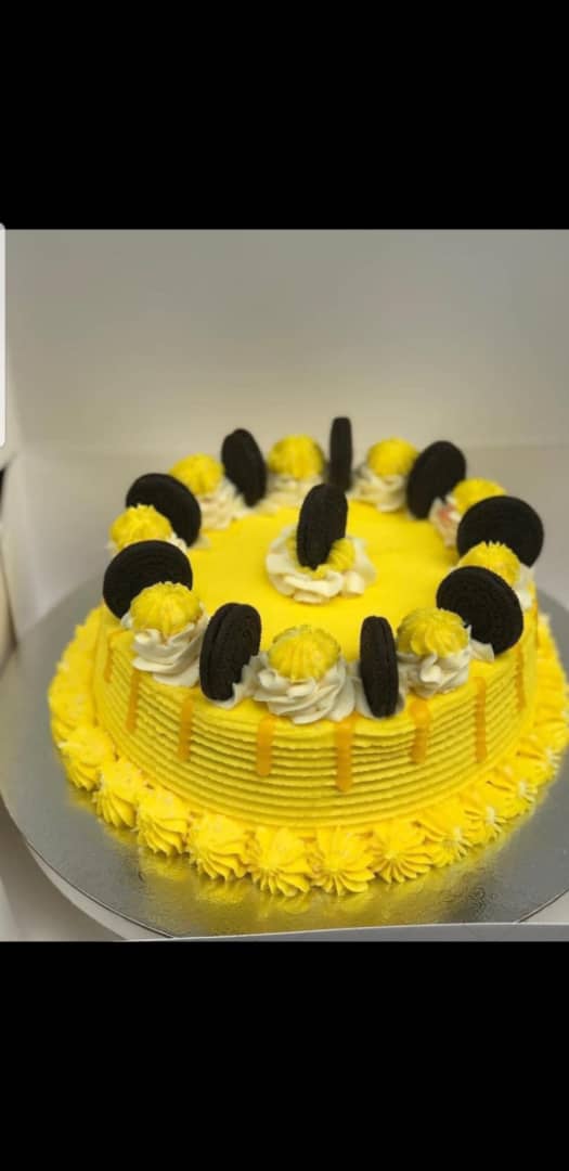 WhatsApp Image 2023-09-12 at 11.49.48 AM Vanilla Cake - Image 1