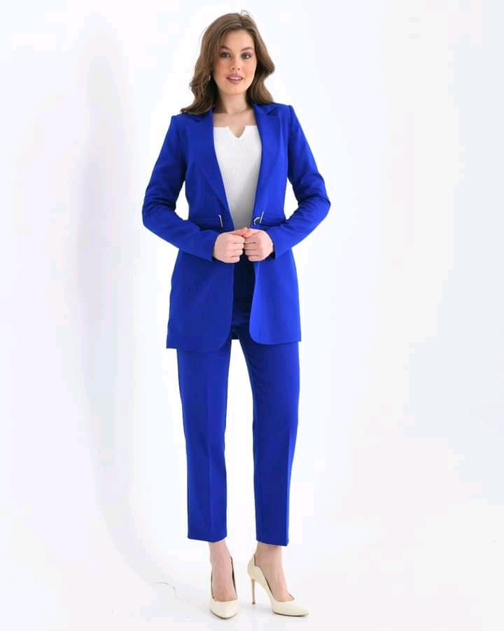 394c8a7e-1b1a-4f9d-830f-6e473f44882a Female Suit - Image 1
